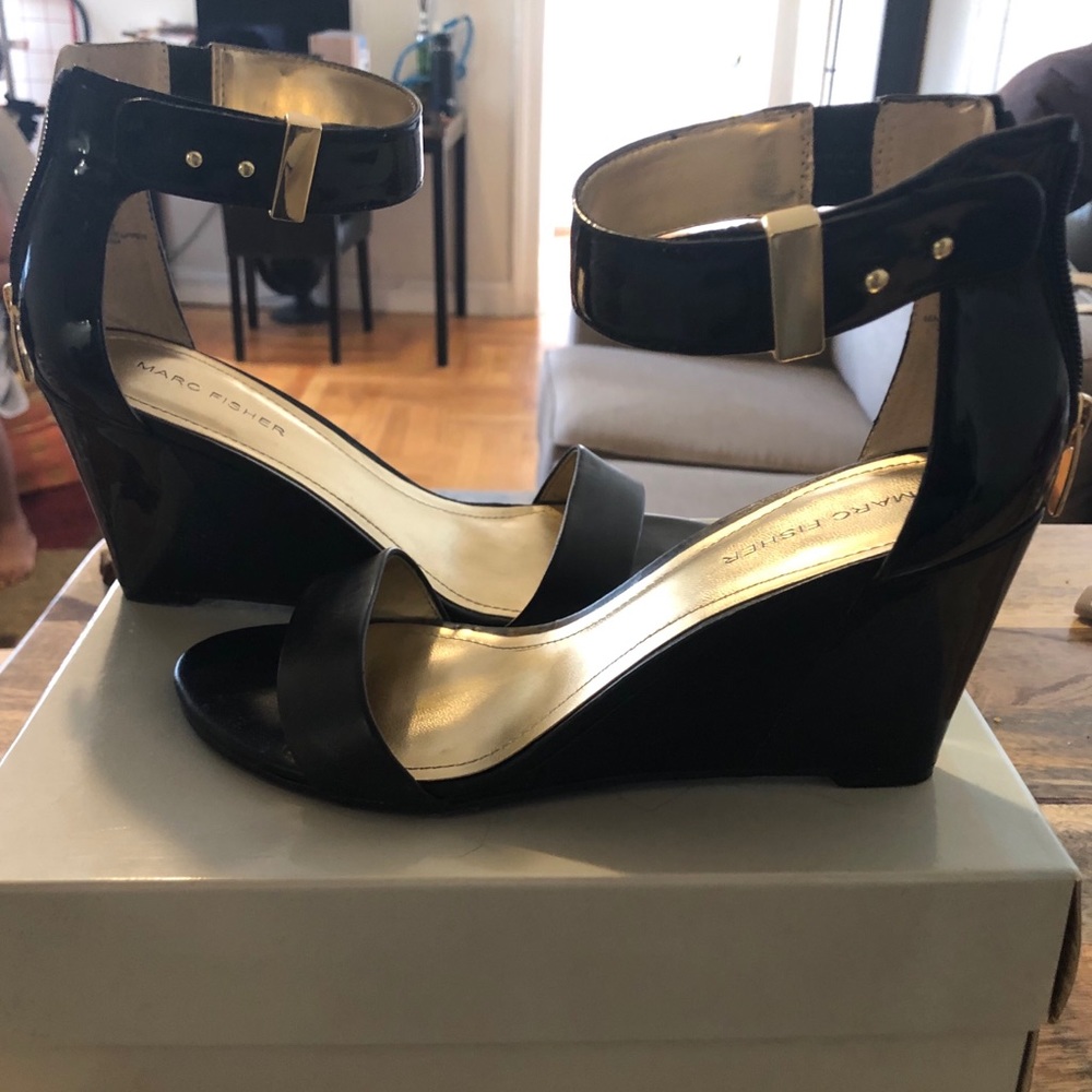 Marc Fisher - Wedge Heel Shoe